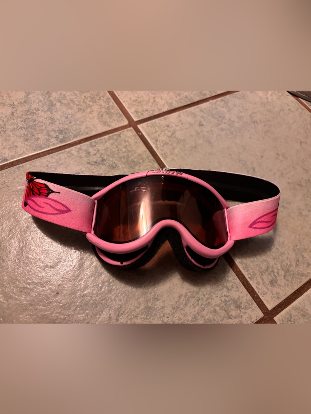 SMITH snow goggles. Girls. Butterfly design.